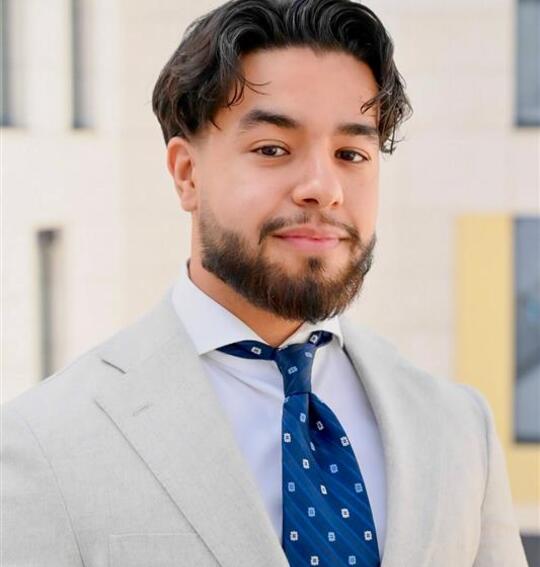 Yassine - Junior Research Analyst